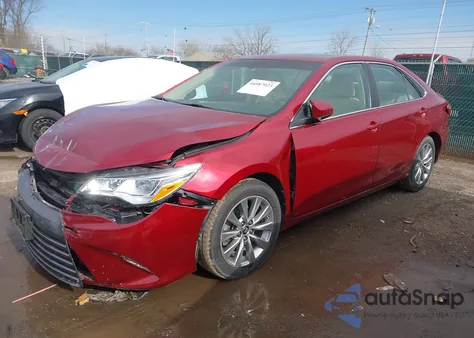 2015 Toyota Camry Xle V6 из США, поврежденный, VIN 4T1BK1FK1FU564061